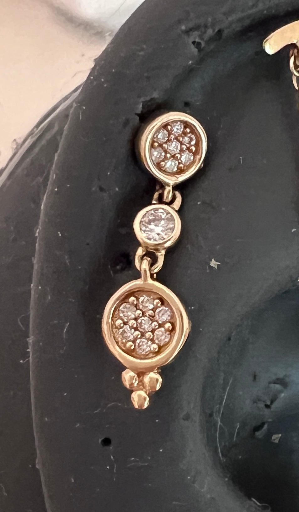 Dangling Disc Stud - Threadless Pin